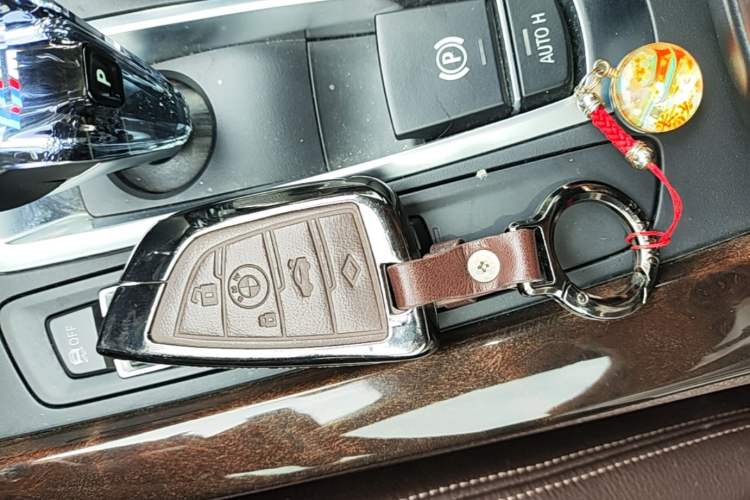 Used BMW X5 2017 xDrive35i Elegant Edition Vehicle Key
