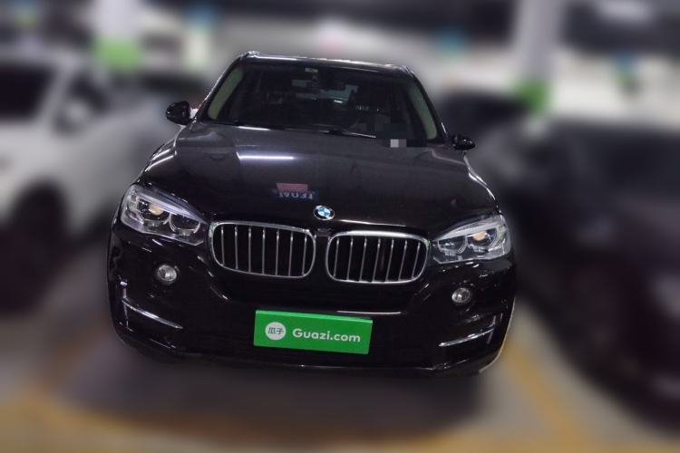 Used BMW X5 2017 xDrive28i Front