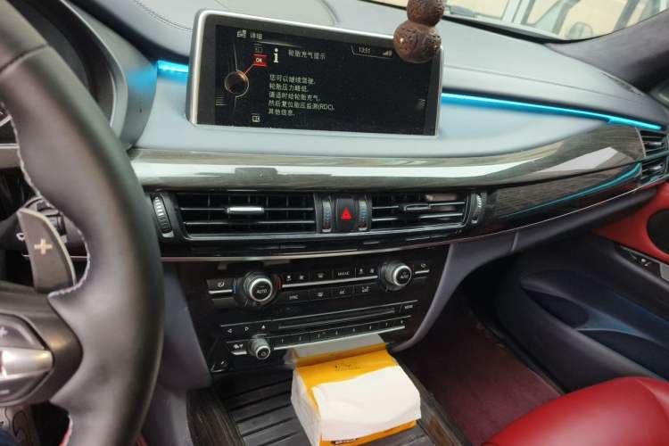 Used BMW X5 2017 xDrive35i parallel import Audio And AC Panel