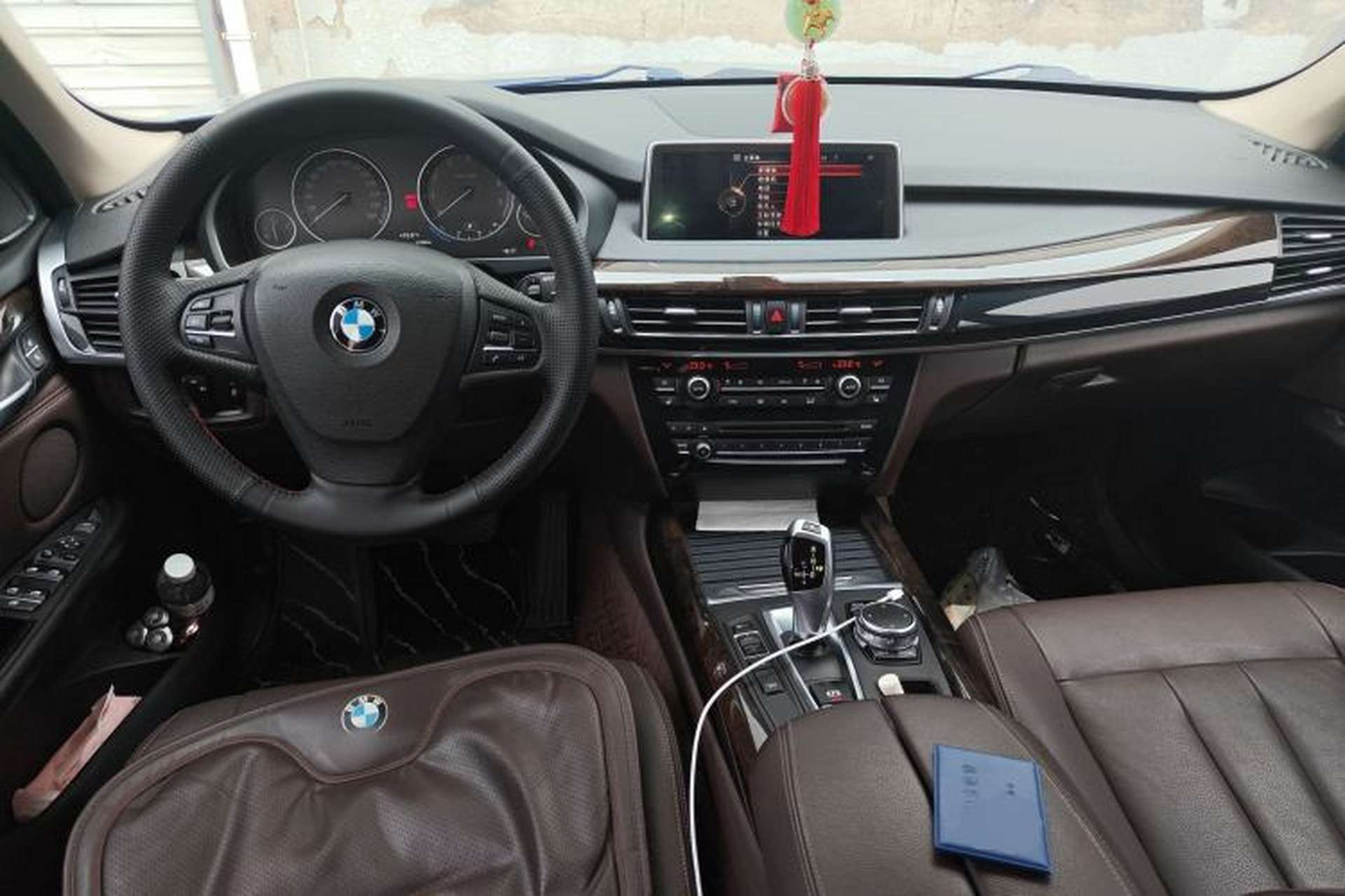Used BMW X5 2017 xDrive35i Elegant Edition Center Console