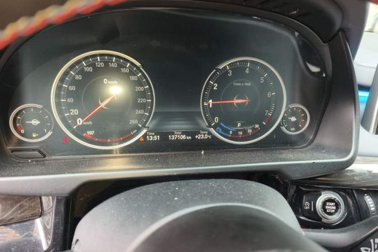 Used BMW X5 2017 xDrive35i parallel import Odometer Close Up