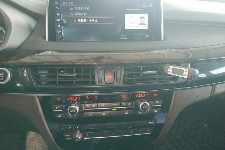 Used BMW X5 2017 xDrive28i Audio And AC Panel