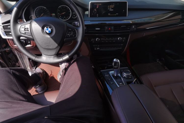 Used BMW X5 2017 xDrive35i M Sport Edition Center Console