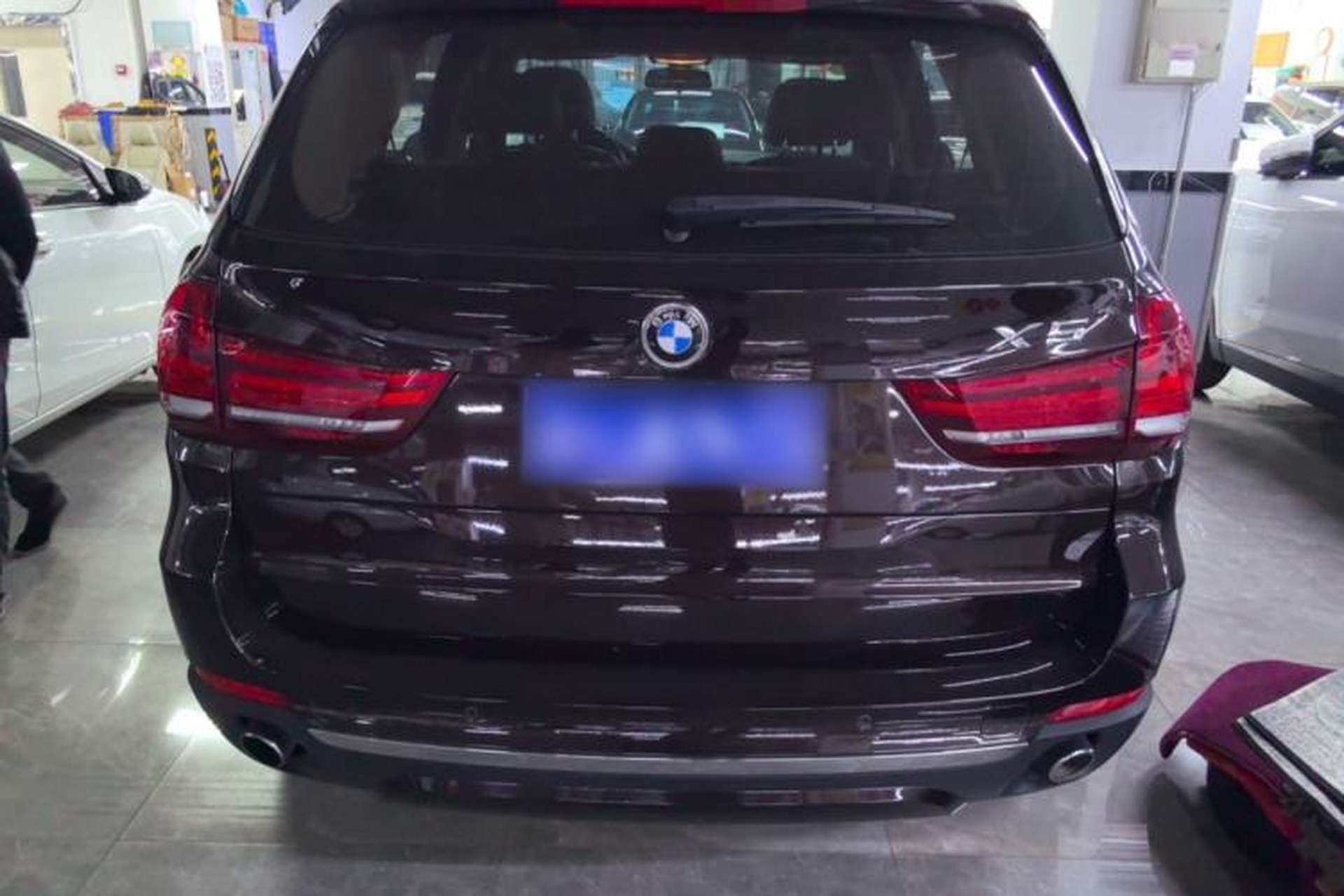 Used BMW X5 2017 xDrive28i Exterior 4