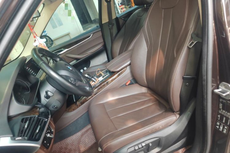 Used BMW X5 2017 xDrive28i Left Front Seat
