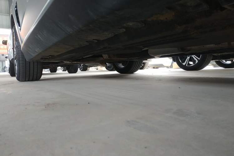 Used BMW X5 2017 xDrive28i Left Side Sill