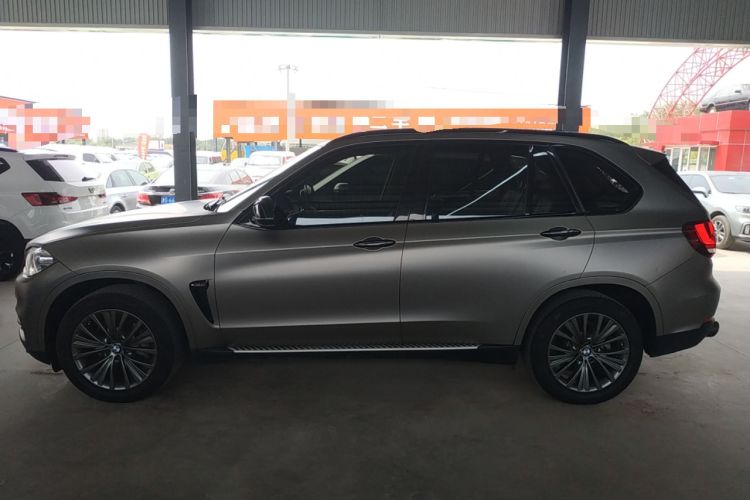 Used BMW X5 2017 xDrive28i Left Side