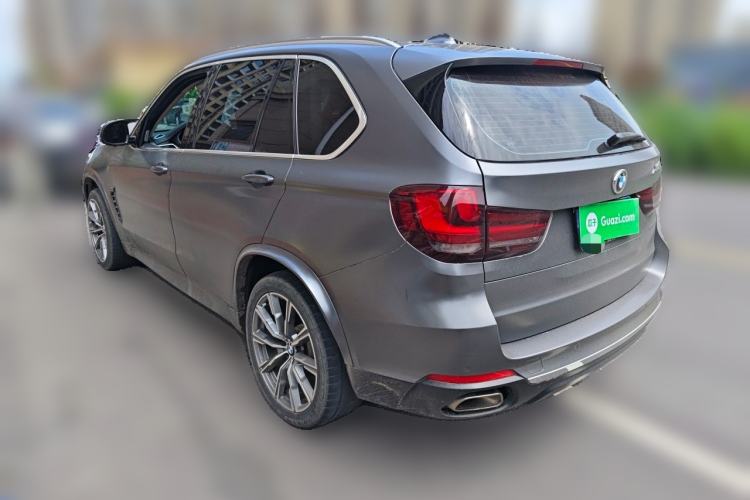 Used BMW X5 2017 xDrive28i Rear Left 45 Deg