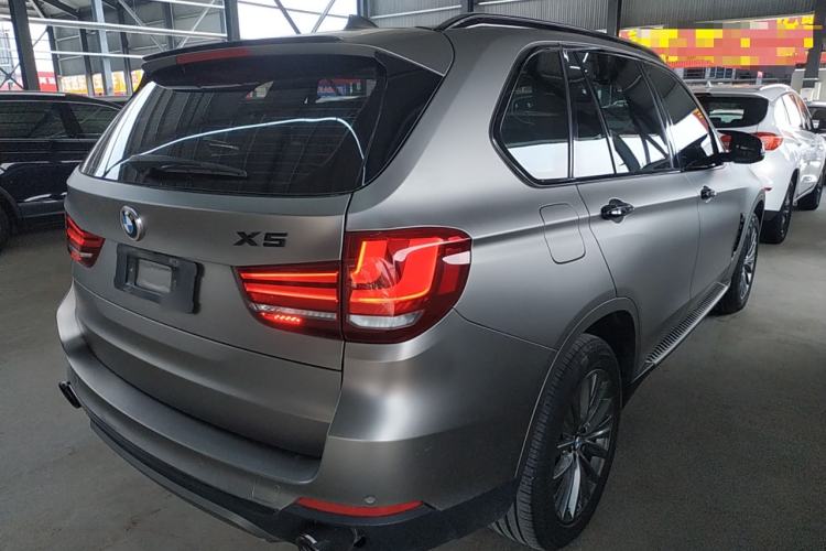 Used BMW X5 2017 xDrive28i Rear Right 45 Deg