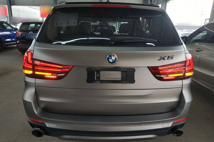 Used BMW X5 2017 xDrive28i Rear