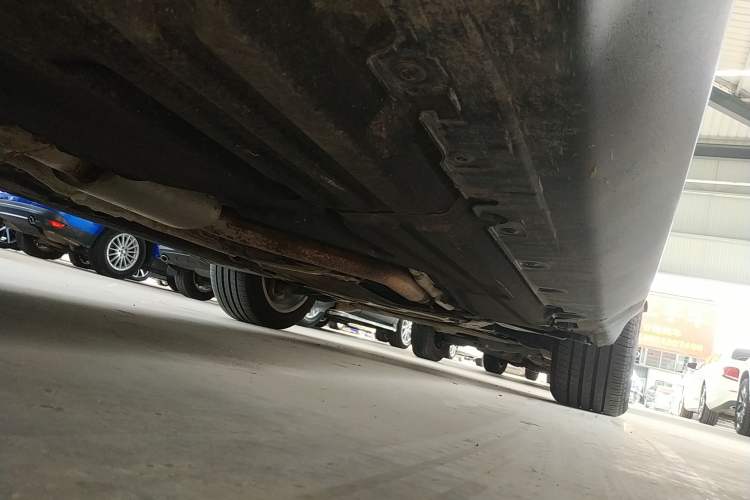 Used BMW X5 2017 xDrive28i Right Side Sill