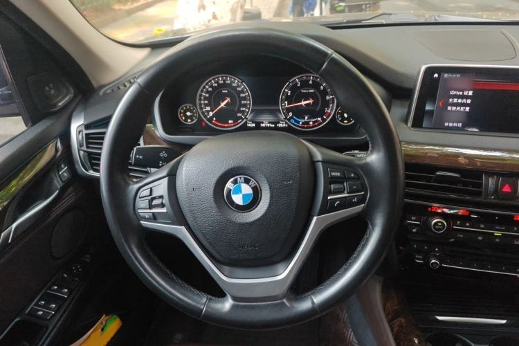 Used BMW X5 2017 xDrive28i Steering Wheel
