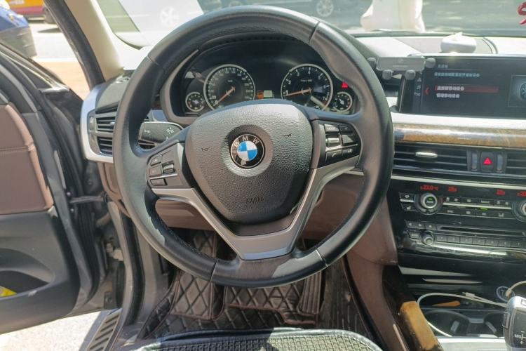 Used BMW X5 2017 xDrive28i Steering Wheel