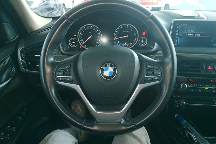 Used BMW X5 2017 xDrive28i Steering Wheel