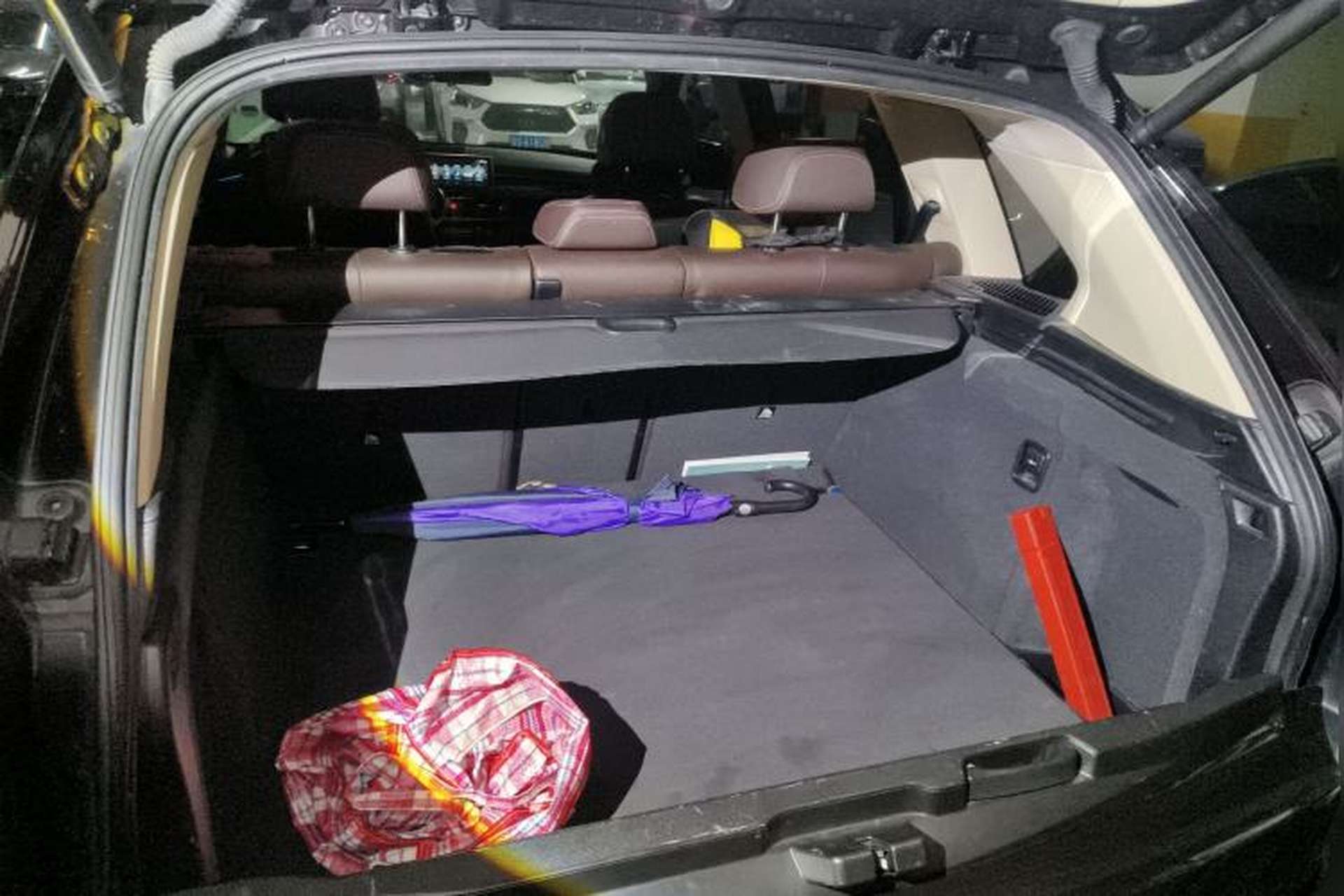 Used BMW X5 2017 xDrive28i Trunk