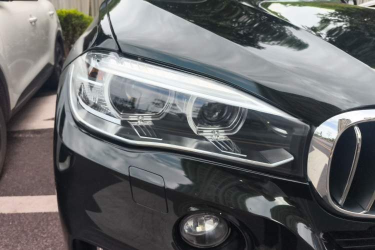 Used BMW X5 2017 xDrive28i Right Front Headlight