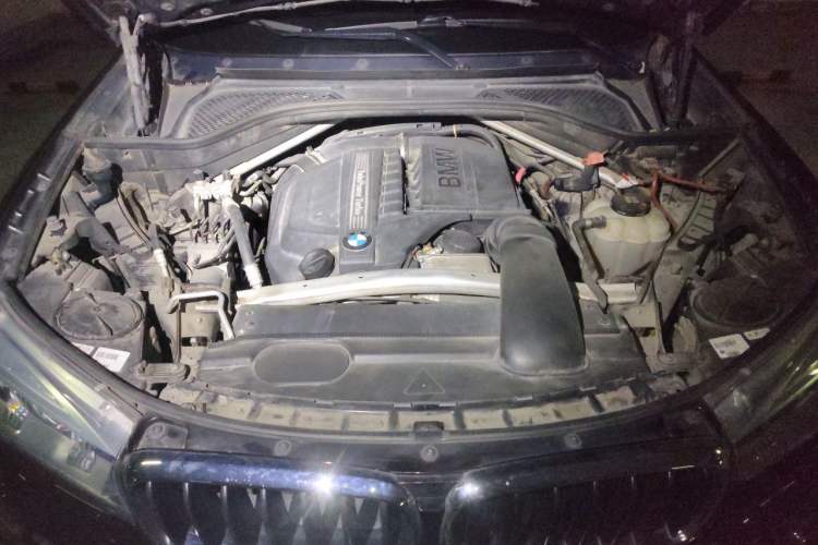 Used BMW X5 2017 xDrive35i Elegant Edition Engine Bay