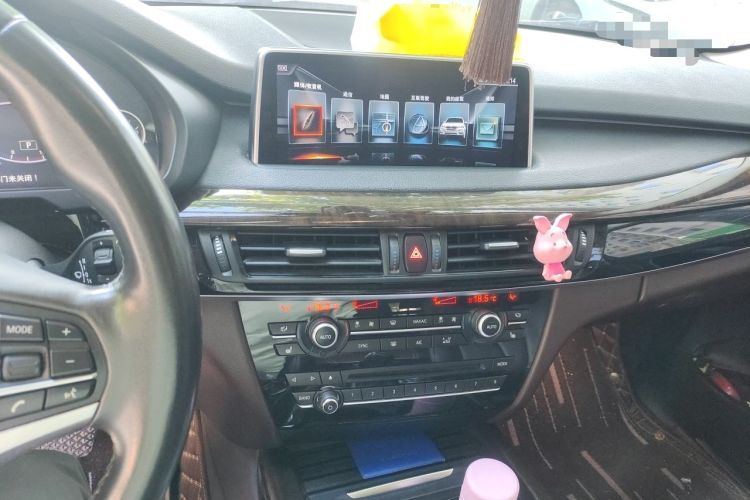 Used BMW X5 2017 xDrive28i Audio And AC Panel