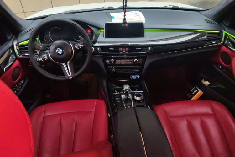 Used BMW X5 2017 xDrive35i Middle East Center Console