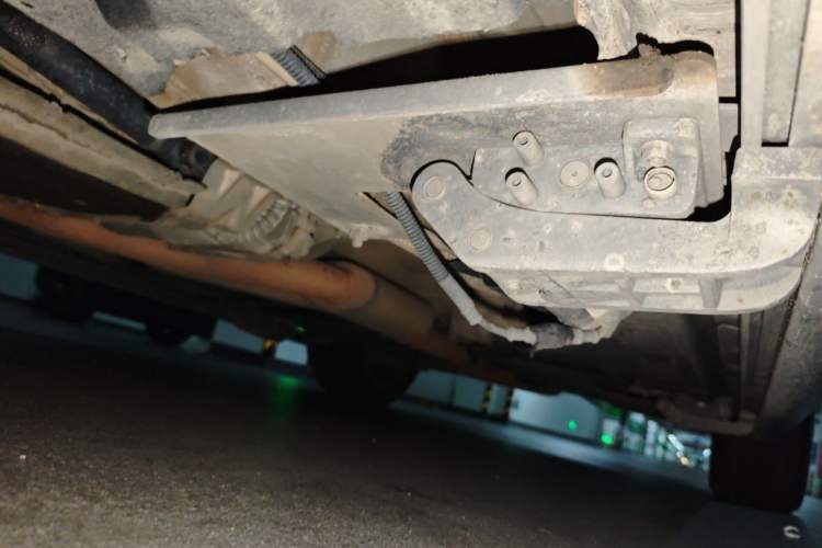 Used BMW X5 2017 xDrive28i Chassis Front Left