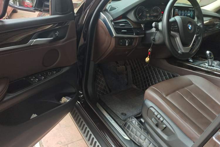 Used BMW X5 2017 xDrive28i Driver Seat