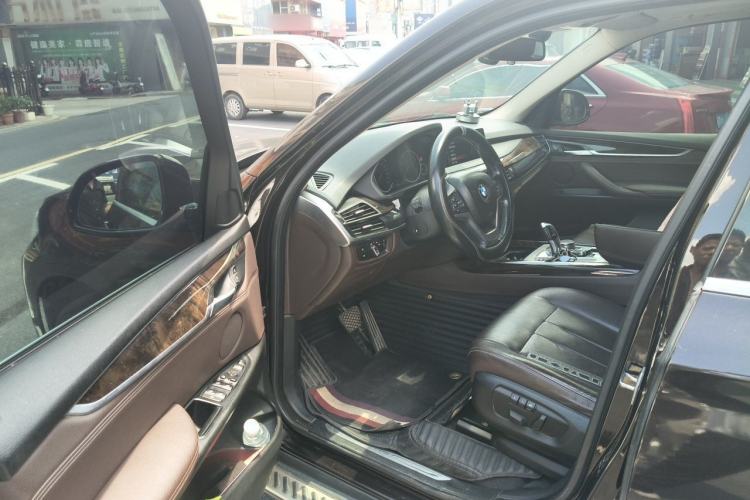 Used BMW X5 2017 xDrive28i Driver Seat