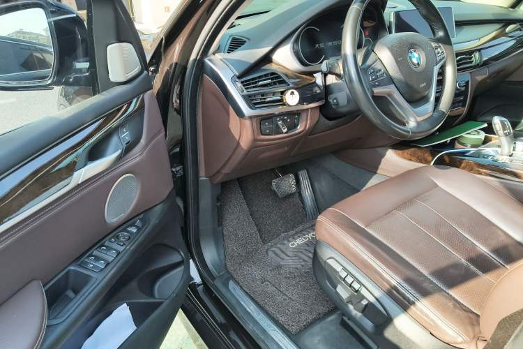 Used BMW X5 2017 xDrive28i Driver Seat