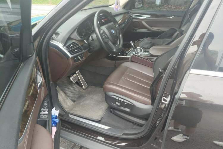 Used BMW X5 2017 xDrive28i Driver Seat