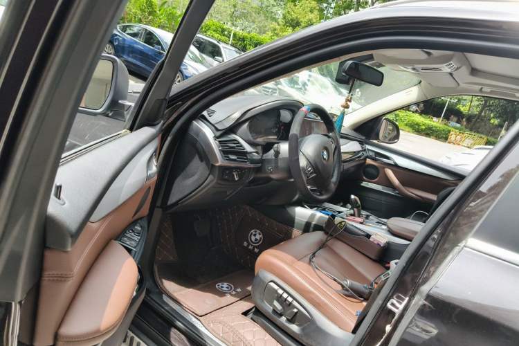 Used BMW X5  Driver Seat