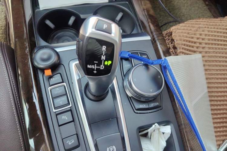 Used BMW X5 2017 xDrive28i Gear Lever