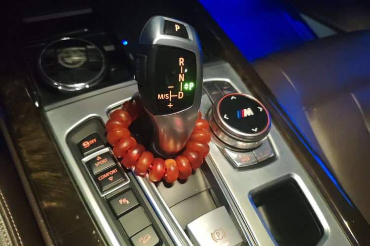 Used BMW X5 2017 xDrive28i Gear Lever