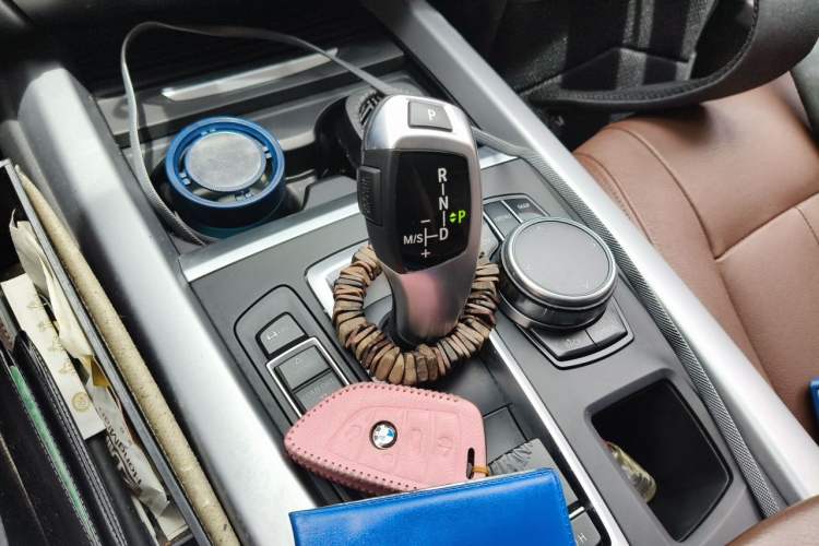Used BMW X5  Gear Lever