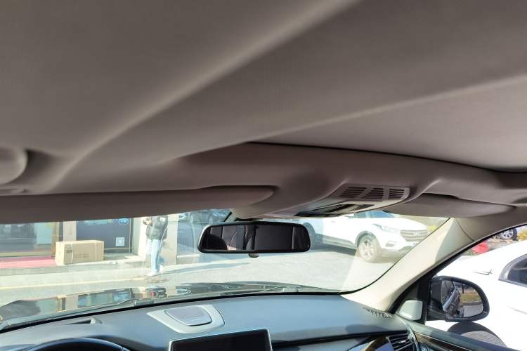 Used BMW X5 2017 xDrive28i Headliner