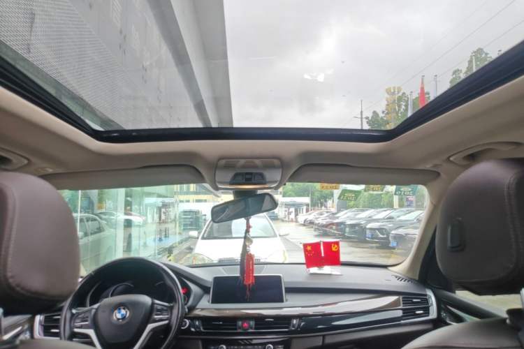 Used BMW X5 2017 xDrive28i Headliner