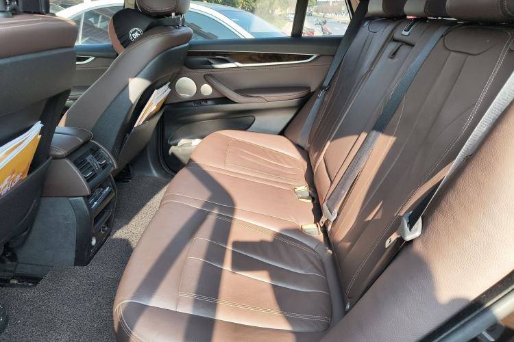 Used BMW X5 2017 xDrive28i Left Rear Seat