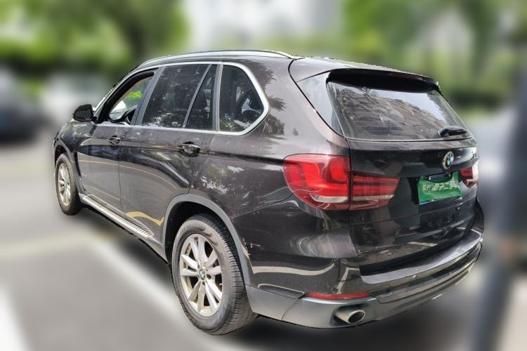 Used BMW X5  Rear Left 45 Deg