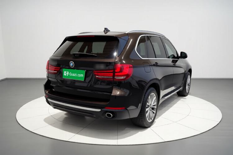 Used BMW X5 2017 xDrive28i Rear Right 45 Deg