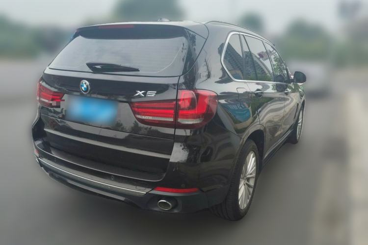 Used BMW X5 2017 xDrive28i Rear Right 45 Deg