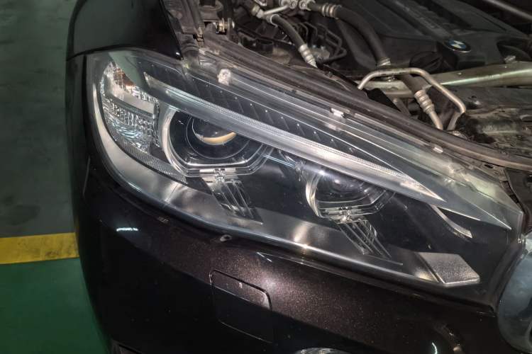 Used BMW X5 2017 xDrive35i Elegant Edition Right Front Headlight