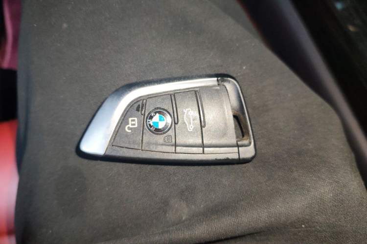 Used BMW X5 2017 xDrive35i Middle East Vehicle Key