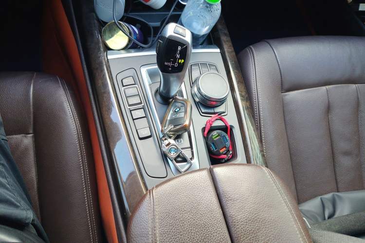 Used BMW X5 2017 xDrive28i Gear Lever