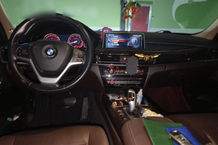 Used BMW X5 2017 xDrive35i Elegant Edition Center Console