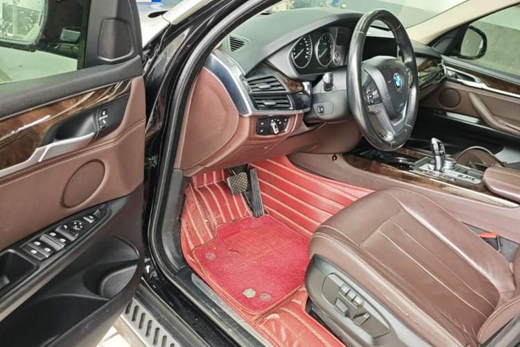 Used BMW X5 2017 xDrive28i Driver Seat
