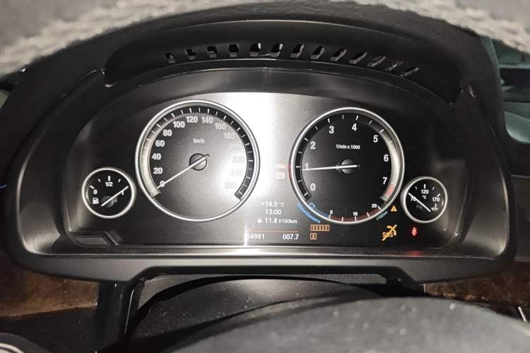 Used BMW X5 2017 xDrive28i Instrument Cluster