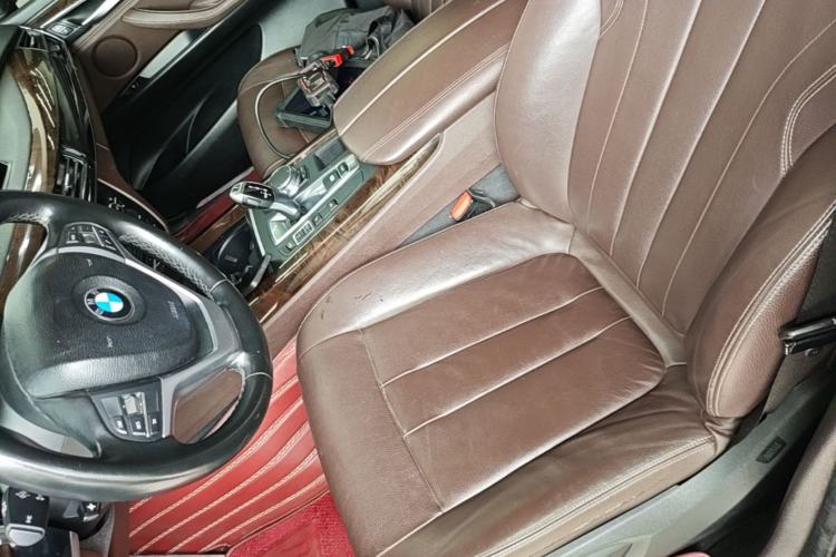 Used BMW X5 2017 xDrive28i Left Front Seat