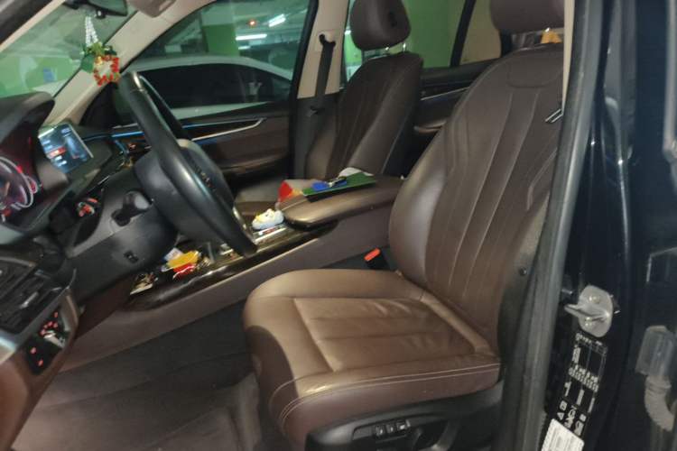 Used BMW X5 2017 xDrive35i Elegant Edition Left Front Seat
