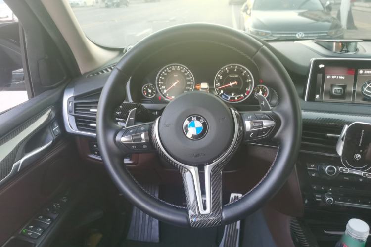 Used BMW X5 2017 xDrive35i Elegant Edition Steering Wheel