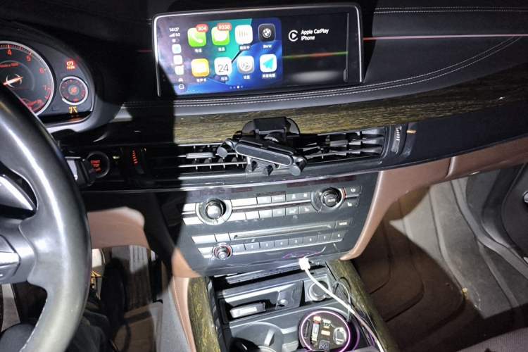 Used BMW X5 2017 xDrive35i M Sport Edition Audio And AC Panel