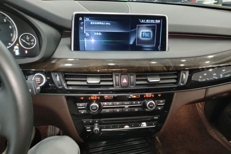 Used BMW X5 2017 xDrive35i Elegant Edition Audio And AC Panel