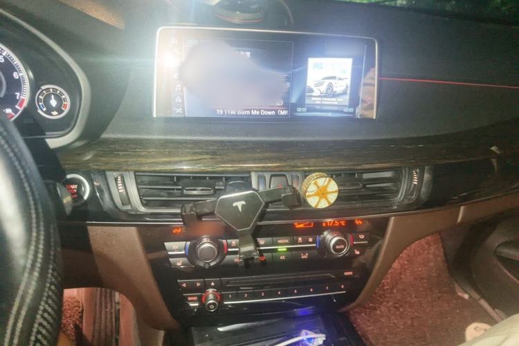 Used BMW X5 2017 xDrive35i M Sport Edition Audio And AC Panel